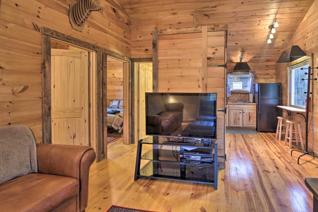 Rural Retreat - 1 Mile To Holston River Weir Dam! Holiday home Bristol