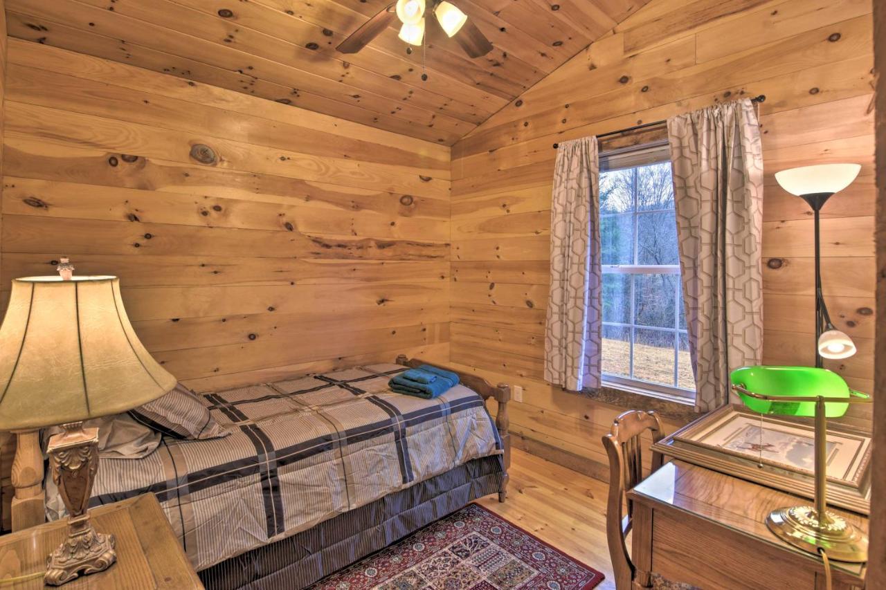 Holiday home Rural Retreat - 1 Mile To Holston River Weir Dam!