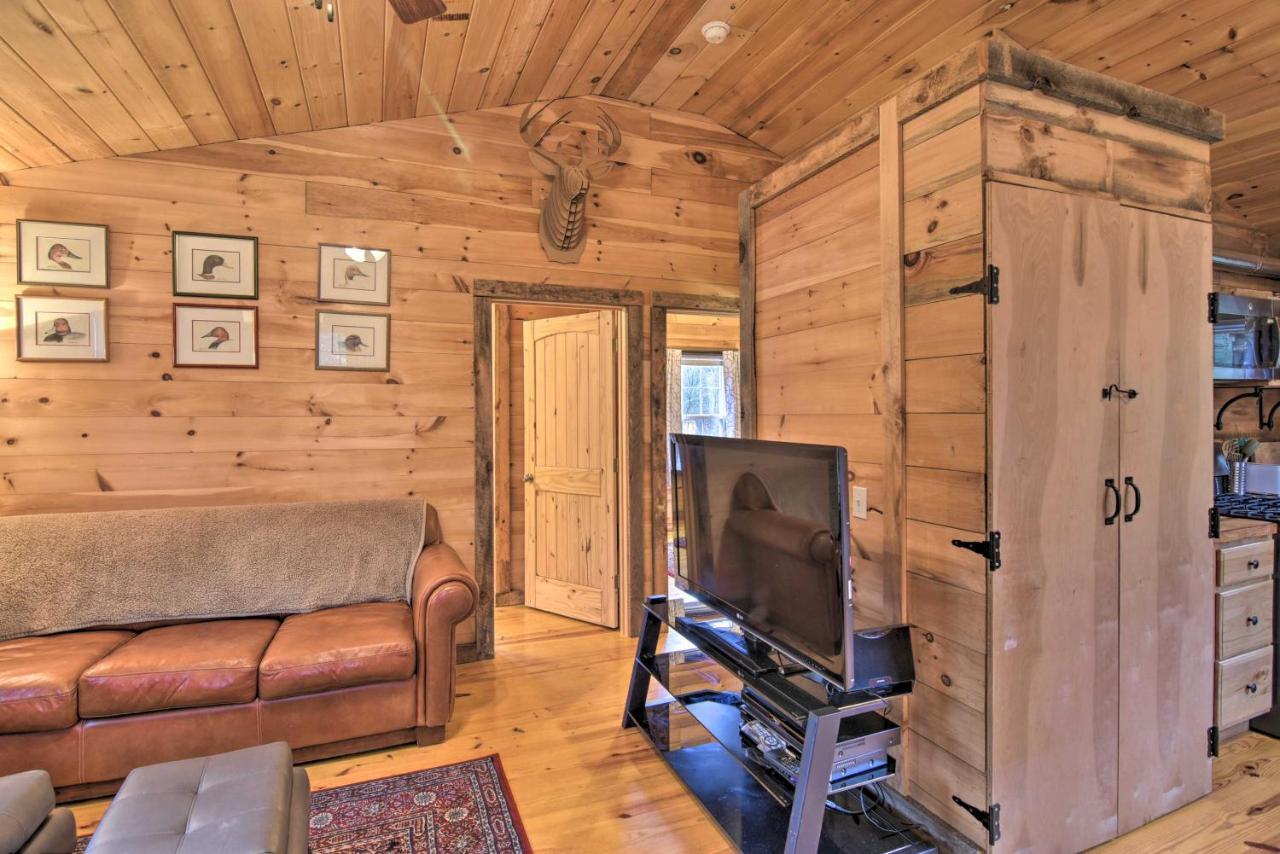 Rural Retreat - 1 Mile To Holston River Weir Dam! Holiday home Bristol